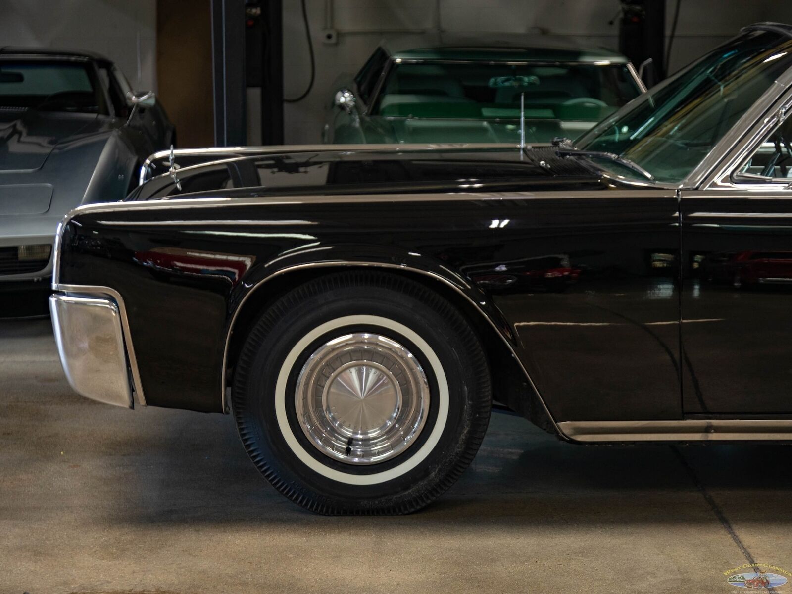 Lincoln-Continental-Cabriolet-1963-4