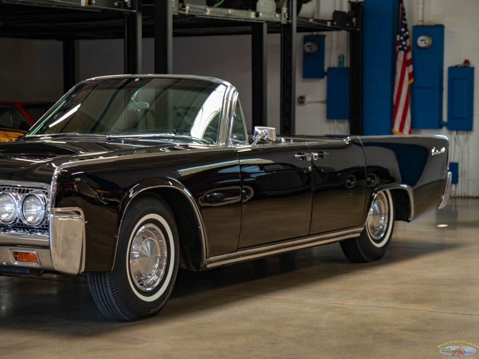 Lincoln-Continental-Cabriolet-1963-8