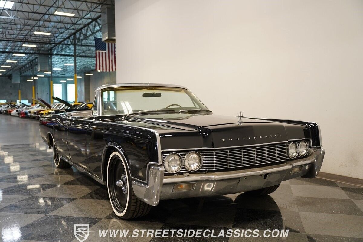 Lincoln-Continental-Cabriolet-1967-14