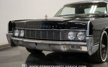 Lincoln-Continental-Cabriolet-1967-18