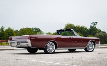 Lincoln-Continental-Cabriolet-1967-2