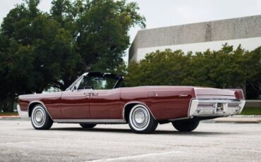 Lincoln-Continental-Cabriolet-1967-6