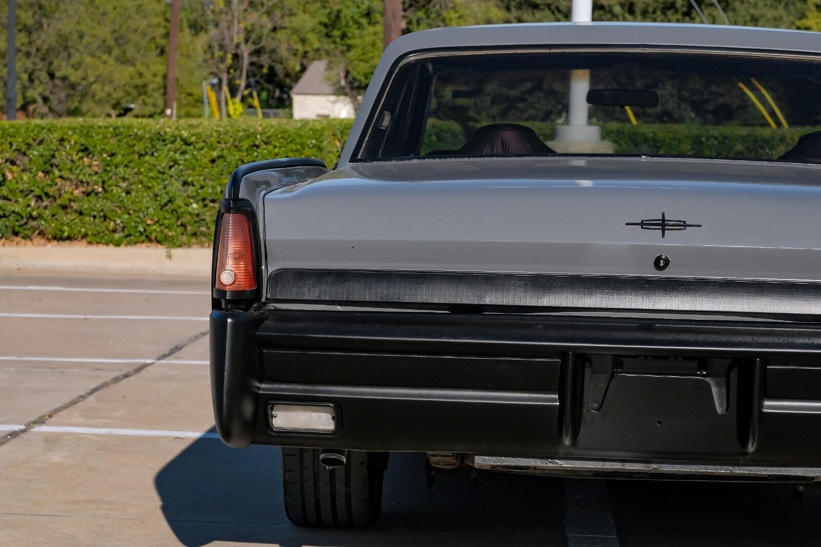 Lincoln-Continental-Coupe-1964-2