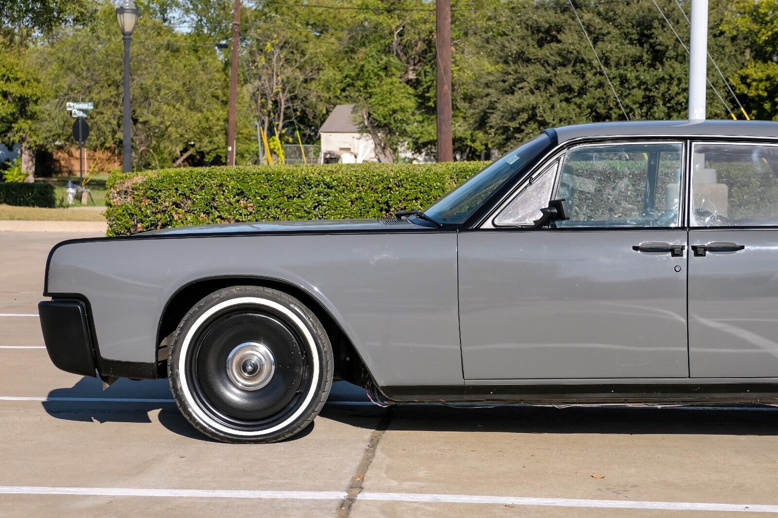 Lincoln-Continental-Coupe-1964-25