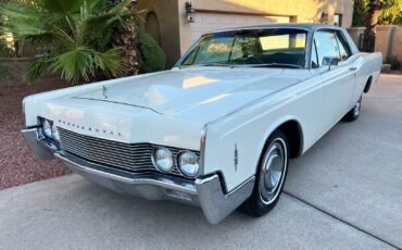 Lincoln-Continental-Coupe-1966-1