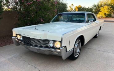 Lincoln-Continental-Coupe-1966-19