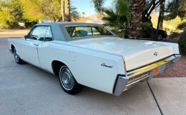 Lincoln-Continental-Coupe-1966-3