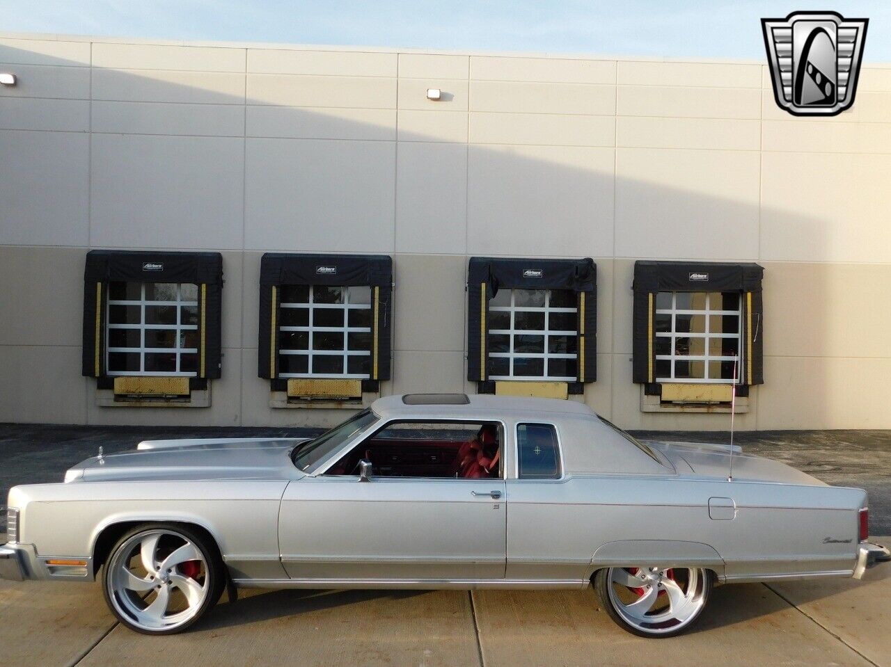 Lincoln-Continental-Coupe-1976-2