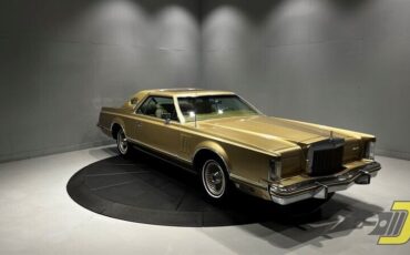 Lincoln-Continental-Coupe-1978-12