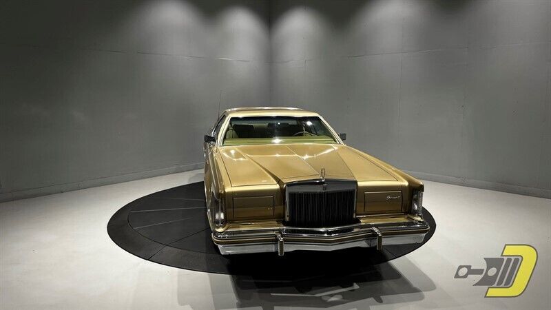 Lincoln-Continental-Coupe-1978-13