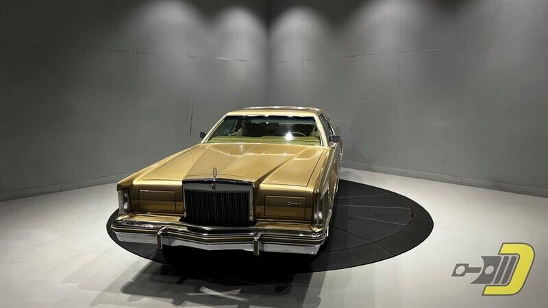 Lincoln-Continental-Coupe-1978-14