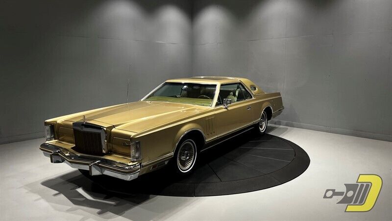 Lincoln-Continental-Coupe-1978-15