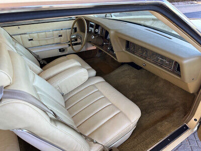 Lincoln-Continental-Coupe-1978-19