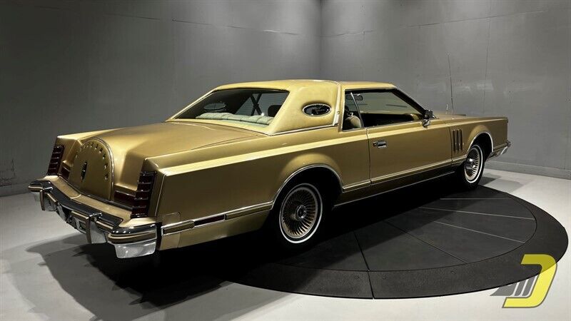 Lincoln-Continental-Coupe-1978-26