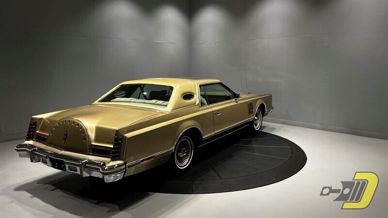 Lincoln-Continental-Coupe-1978-7