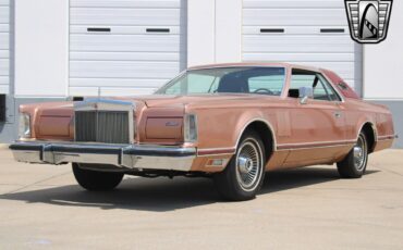 Lincoln-Continental-Coupe-1979-2