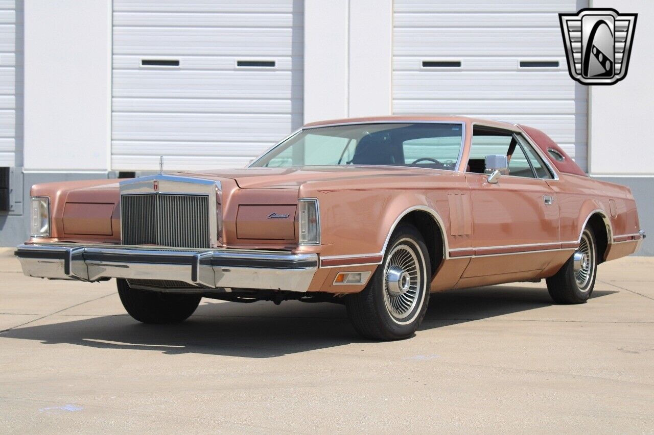 Lincoln-Continental-Coupe-1979-2