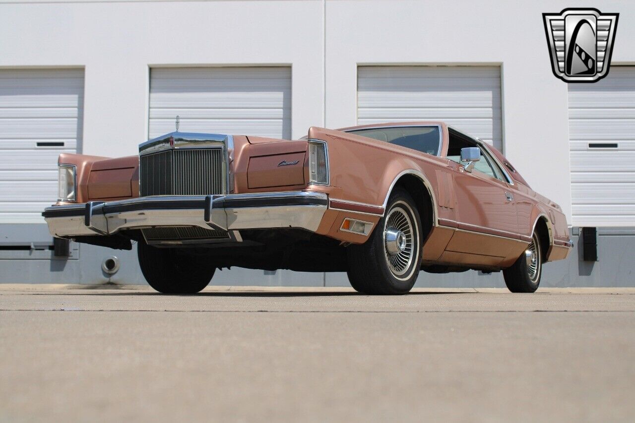 Lincoln-Continental-Coupe-1979-4