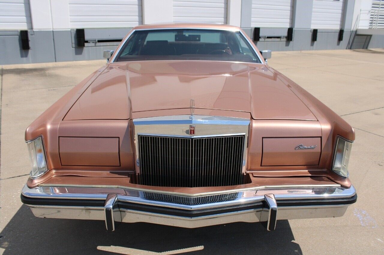 Lincoln-Continental-Coupe-1979-7