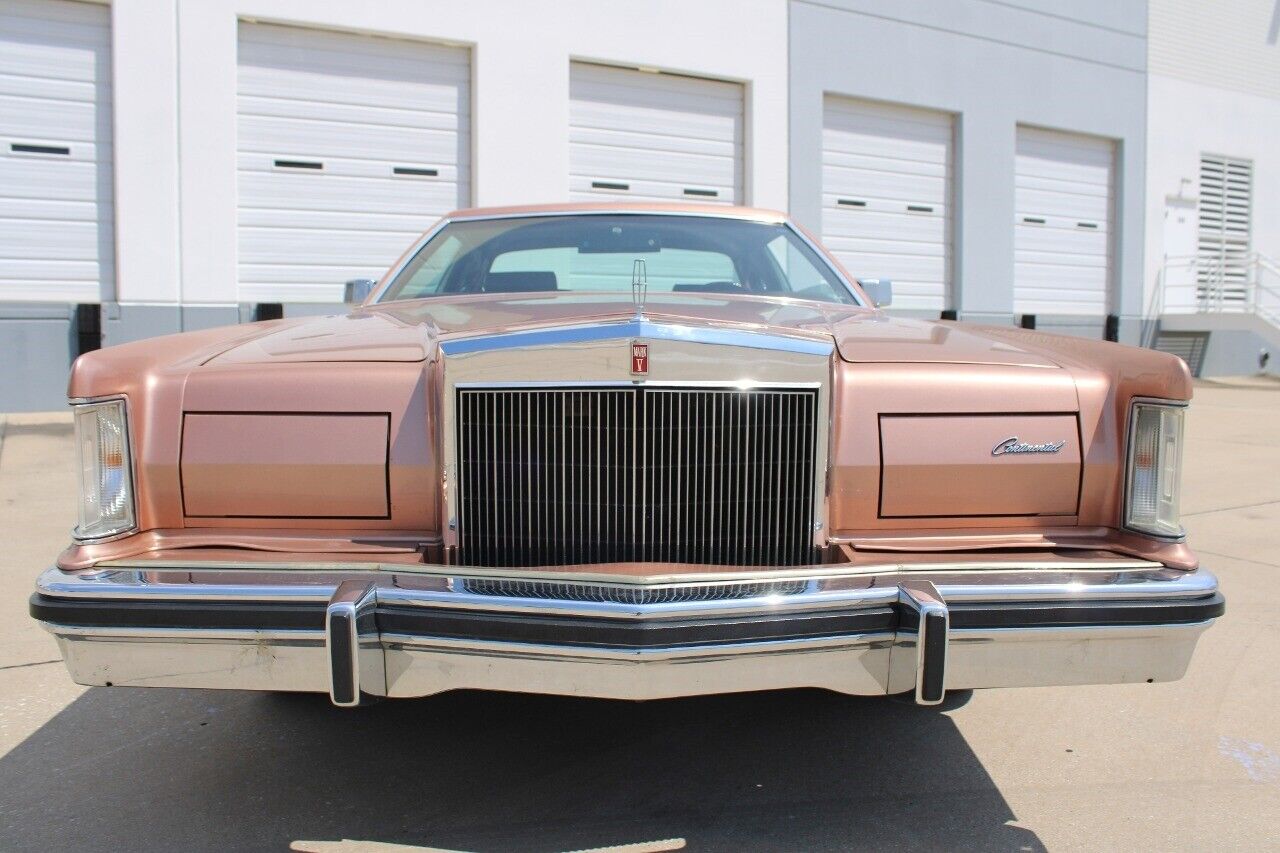 Lincoln-Continental-Coupe-1979-8