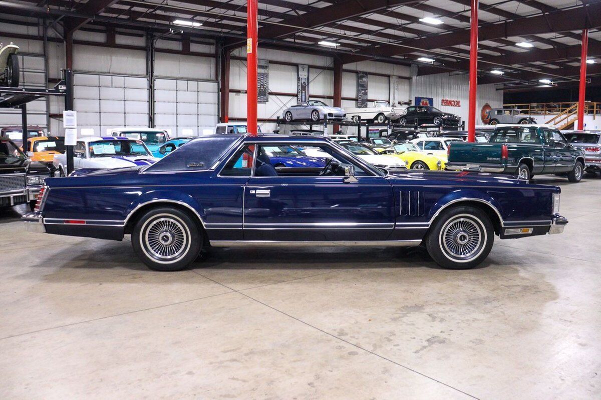 Lincoln-Continental-Coupe-1979-8