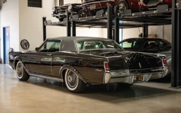 Lincoln-Continental-Mark-III-1969-24