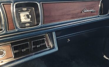 Lincoln-Continental-Mark-III-1971-20