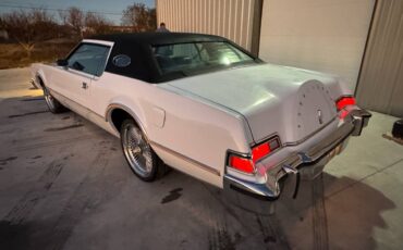 Lincoln-Continental-mark-iv-1976-4