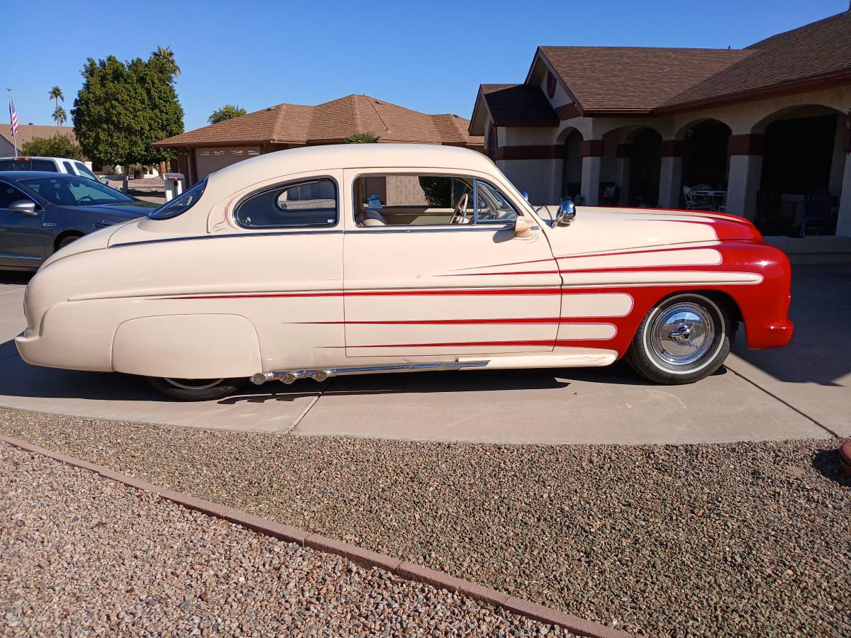 Lincoln-Coupe-20-1949-4