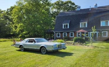 Lincoln-Mark-Series-Coupe-1977-1