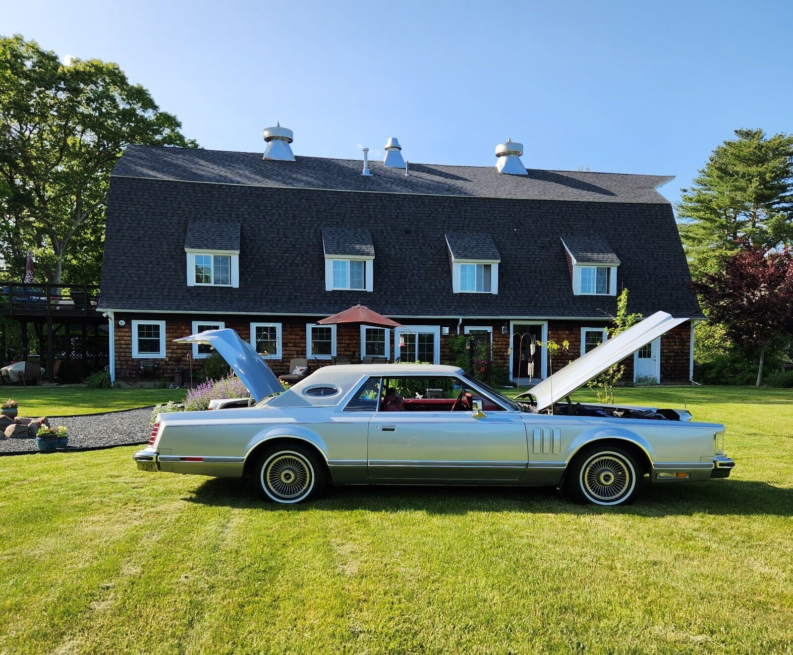 Lincoln-Mark-Series-Coupe-1977-12