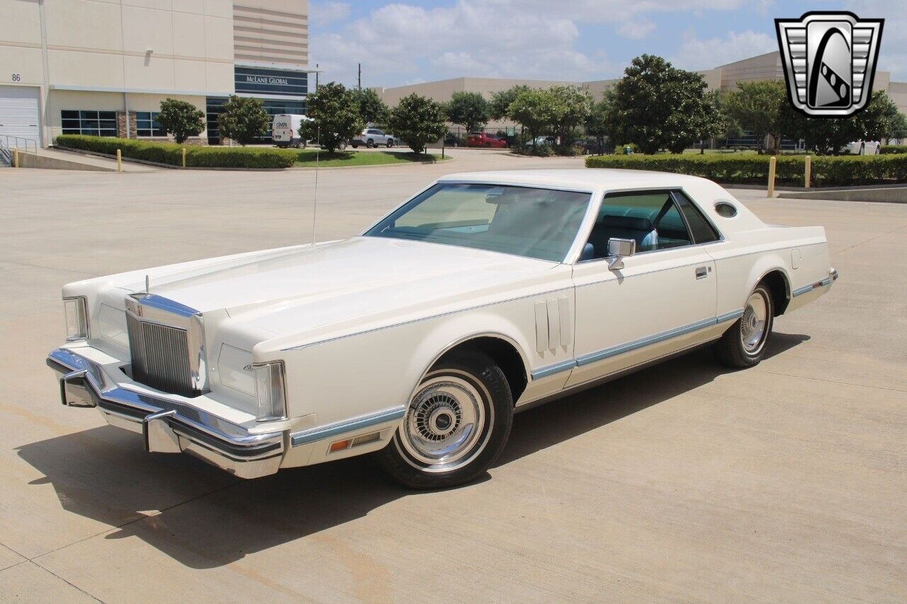 Lincoln-Mark-Series-Coupe-1978-2