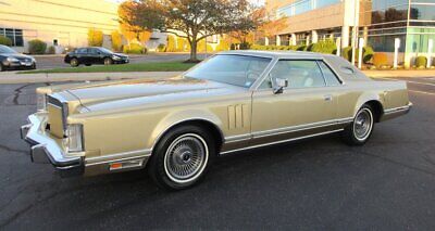 Lincoln-Mark-Series-Coupe-1979-4