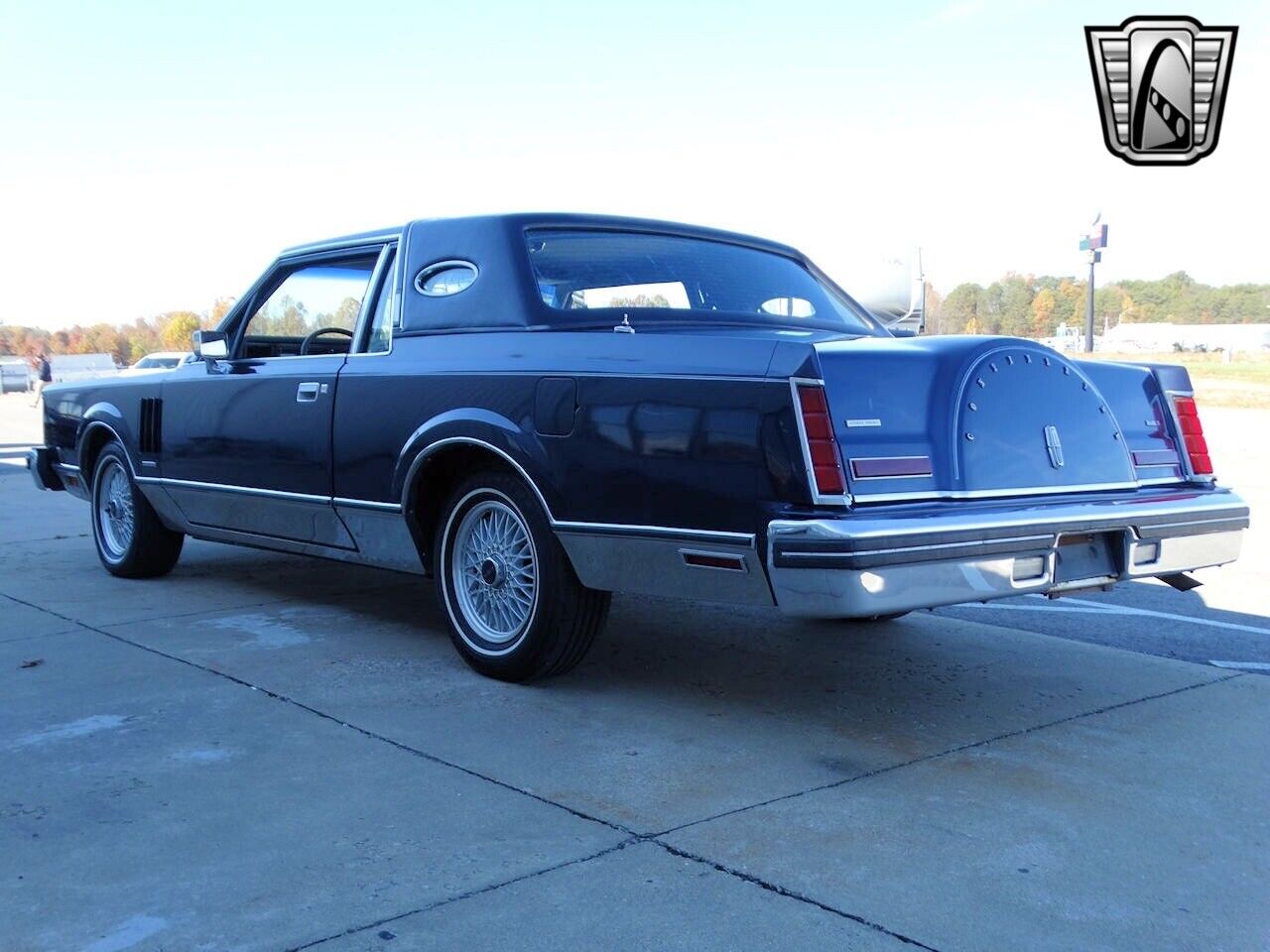 Lincoln-Mark-Series-Coupe-1983-5