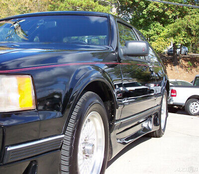 Lincoln-Mark-Series-Coupe-1990-20