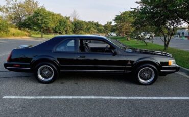 Lincoln Mark Series Coupe 1991