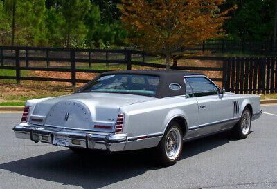 Lincoln-Mark-V-Coupe-1978-1