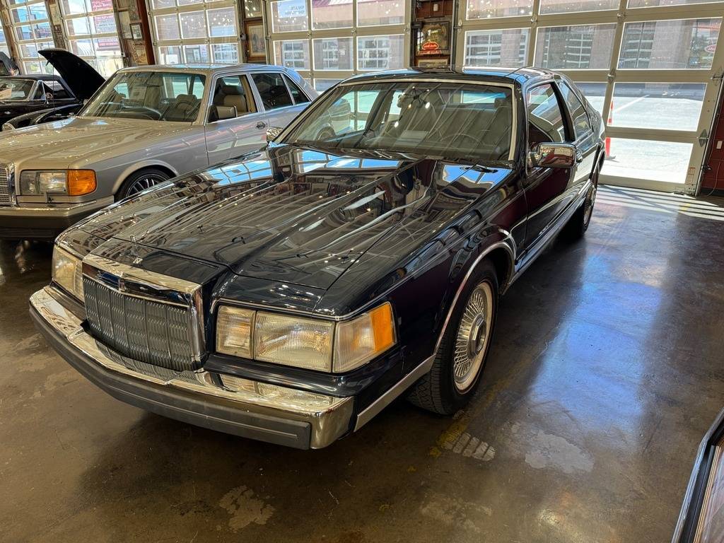 Lincoln-Mark-vii-1988-1