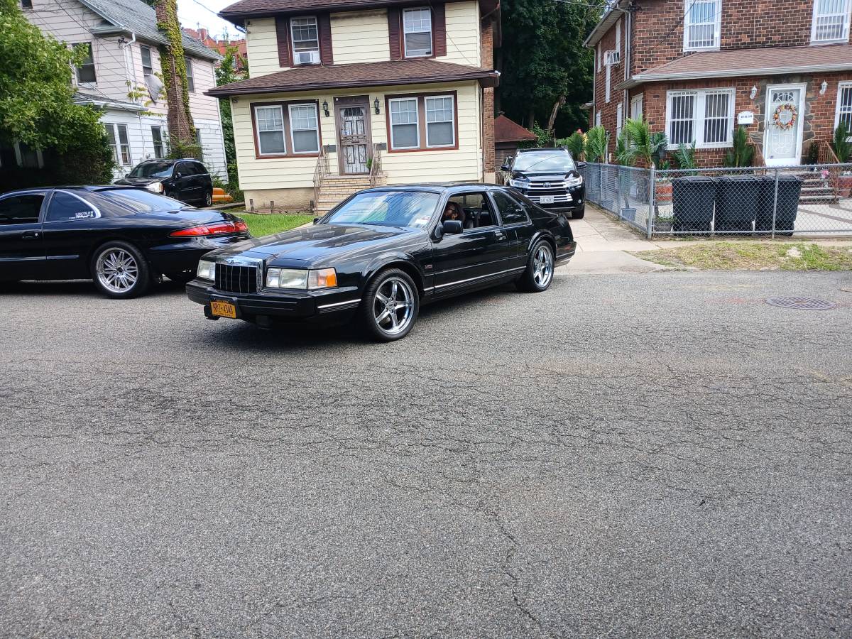 Lincoln-Mark-vii-1991-2