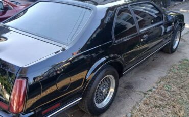 Lincoln-Mark-vii-1991-3