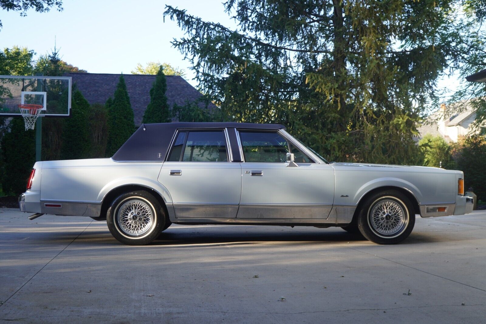 Lincoln-Town-Car-Berline-1989-4