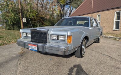 Lincoln Town Car Berline 1989 à vendre