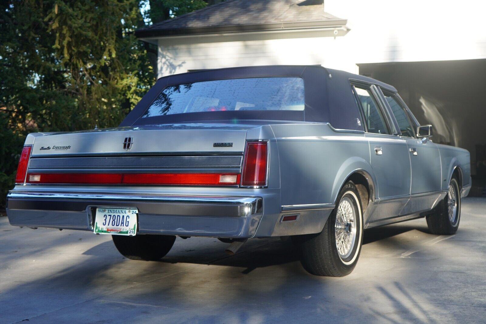 Lincoln-Town-Car-Berline-1989-5