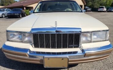 Lincoln-Town-Car-Berline-1990-11