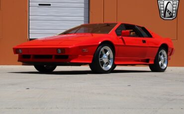 Lotus-Esprit-Coupe-1985-2