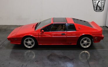 Lotus-Esprit-Coupe-1985-9