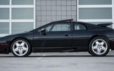 Lotus-Esprit-Coupe-1994-12