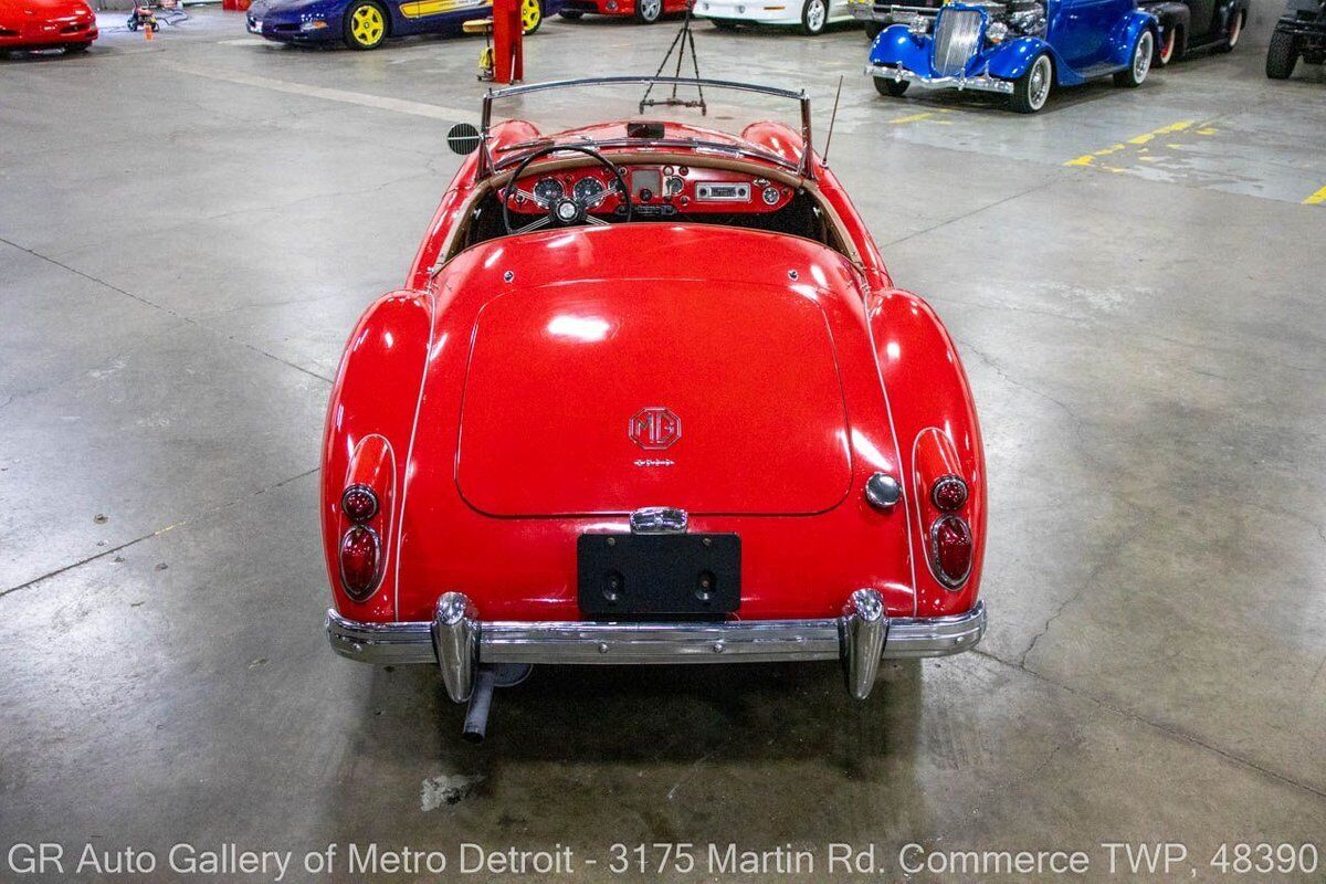 MG-MGA-1961-4