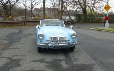 MG-MGA-Cabriolet-1957-29