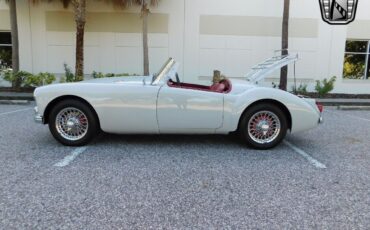 MG-MGA-Cabriolet-1961-8